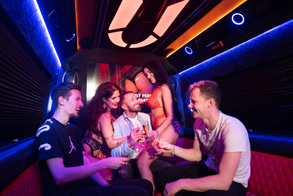 PARTY BUS